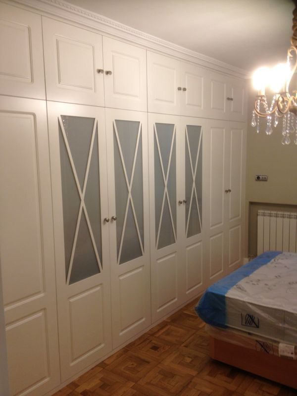 FA113 FRENTE CUADROS LACADO BLANCO Y ASPA. CON ALTILLOS