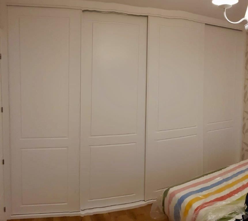 FC13 FRENTE CORREDERO MODELO 2 DE MAYO LACADO BLANCO