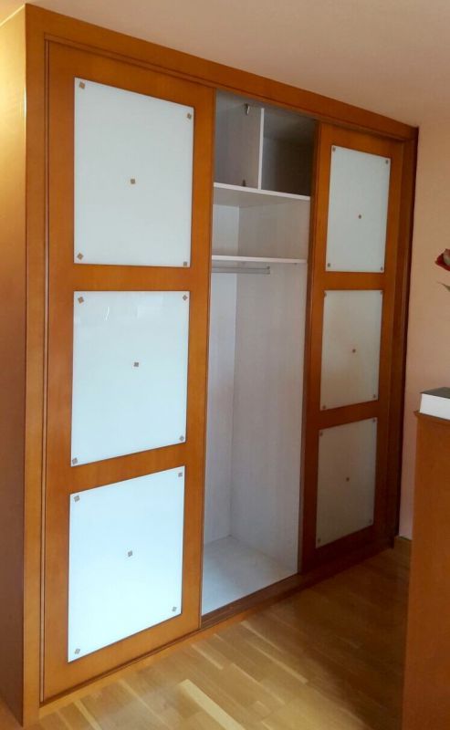 IA94 INTERIOR MELAMINADO OREGON SIENA  ROPA LARGA