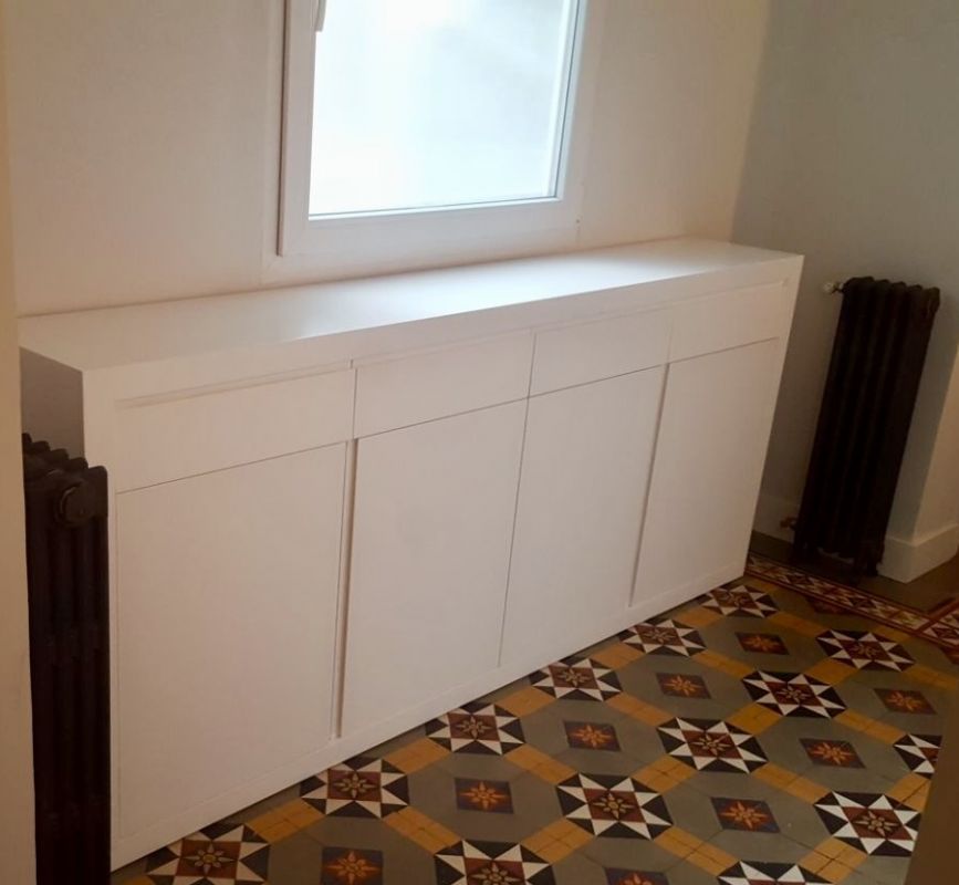 MU64 MUEBLE ZAPATERO COMPUESTO POR CAJONES Y PUERTAS