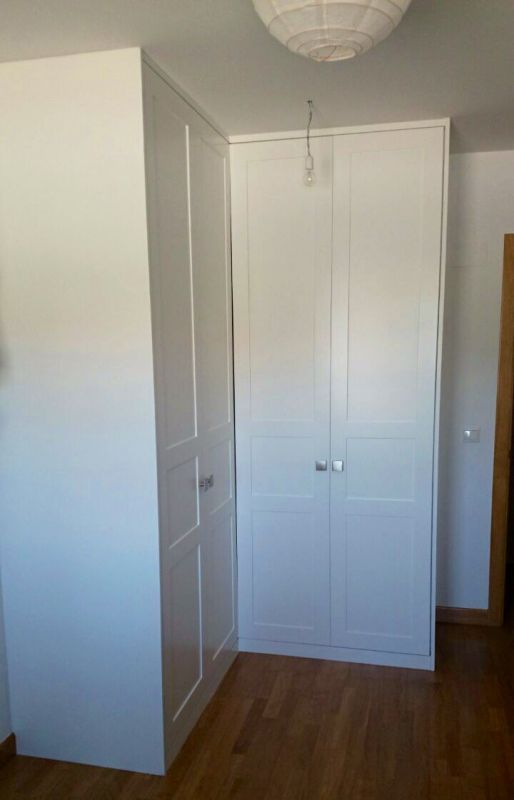 FA74 FRENTE EN ESQUINA CUADROS LACADO BLANCO