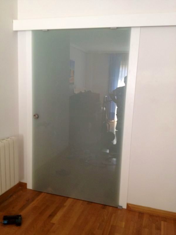 PC6 PUERTA CORREDERA VISTA DE CRISTAL ACIDO