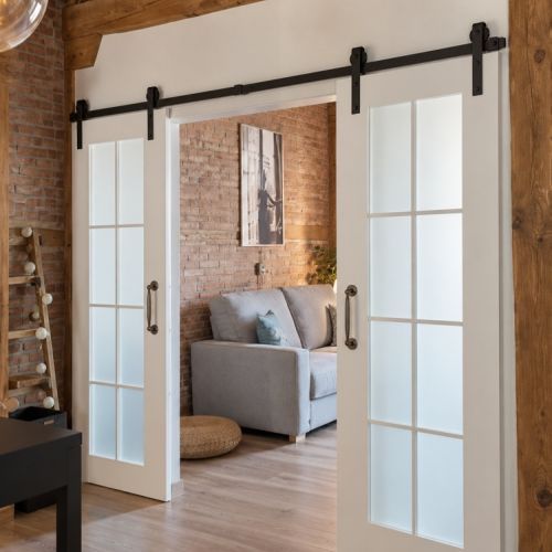 PUERTA CORREDERA LACADA 8 VIDRIOS