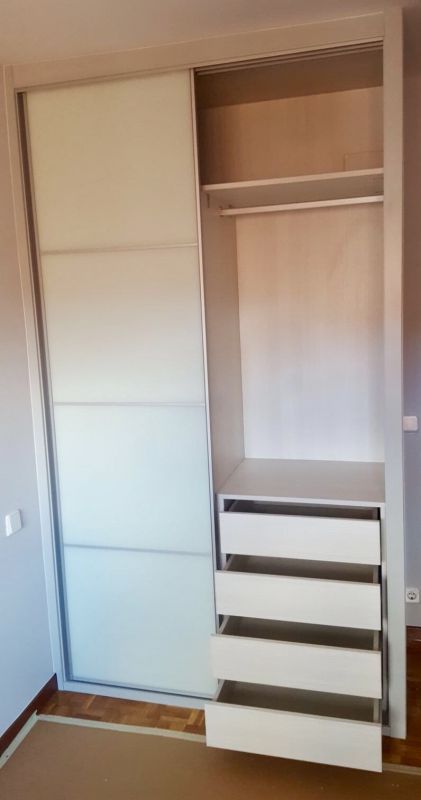 IA144 INTERIOR OREGON SIENA ROPA CORTA   CAJONERA