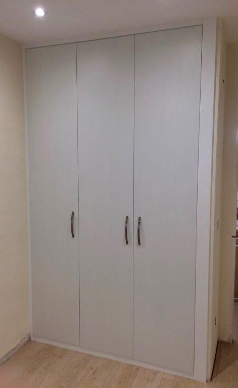 FA38 FRENTE ABATIBLE LACADO LISO