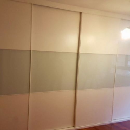 FC242 FRENTE CORREDERO ECO LACADO BLANCO Y CRISTAL LACADO BLANCO