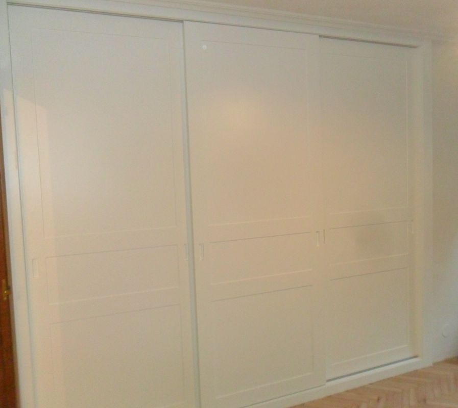 FC65 FRENTE CORREDERO CUADROS LACADO BLANCO CON UÑERO