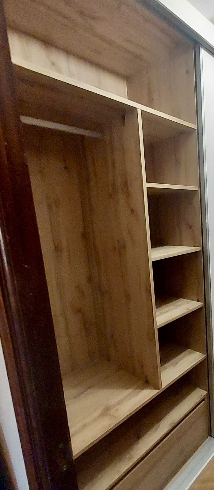 IA245 INTERIOR ROBLE HERCULES CON ZAPATERO, BALDAS Y BARRA