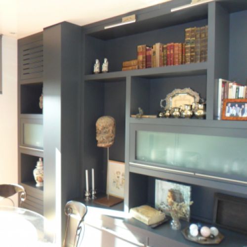 MU2 MUEBLE DE SALON A MEDIDA LACADO GRIS CON VITRINAS