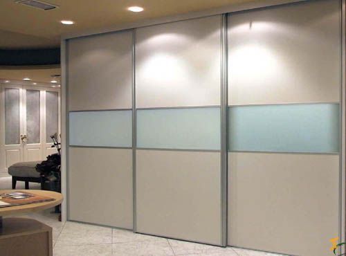 FC46 FRENTE CORREDERO ECO LACADO GRIS Y CRISTAL ACIDO. PERFILES ALUMINIO  Y REMATES LACADO GRIS