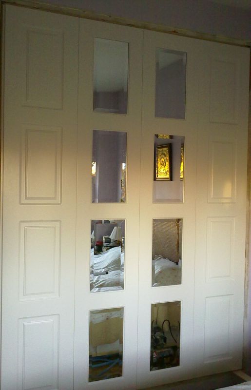 FA66 FRENTE LACADO BLANCO DIBUJO 4 CUADROS Y ESPEJO