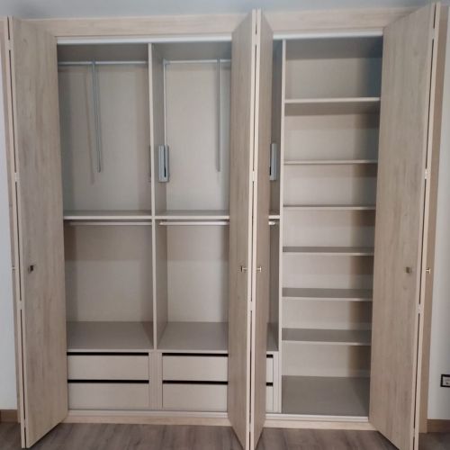 IA256 INTERIOR CON ELEVADORES, CAJONERAS Y BALDAS