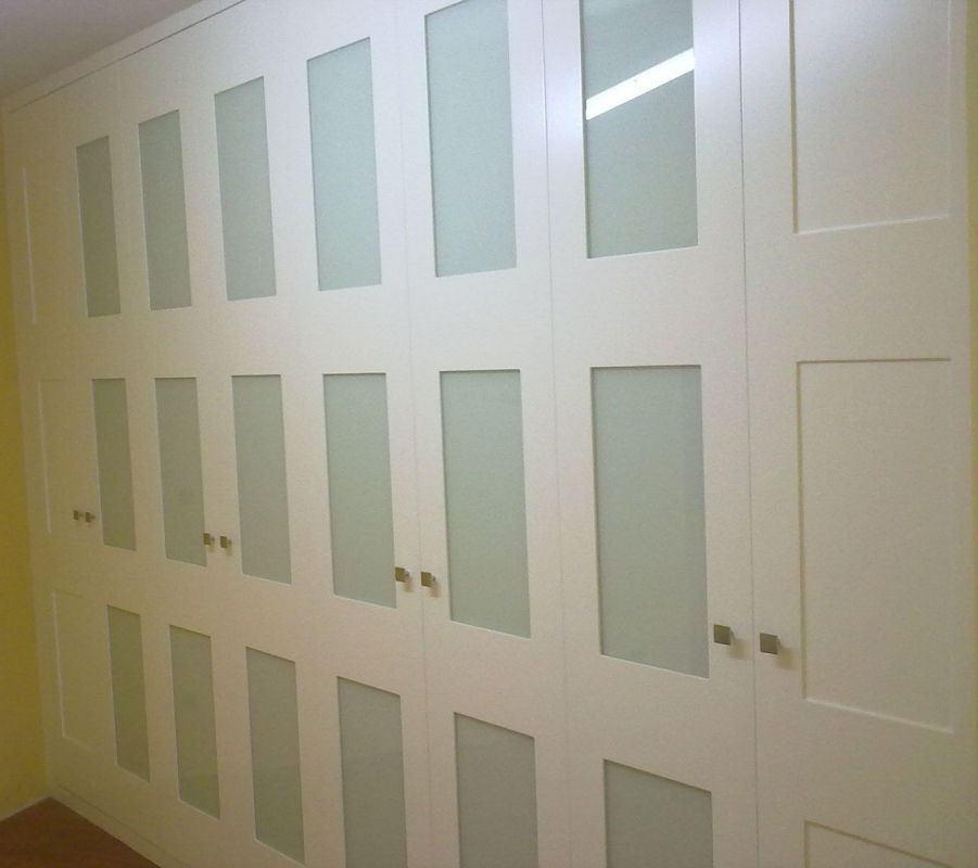 FA106 FRENTE CUADROS LACADO BLANCO Y CRISTAL LACADO BLANCO