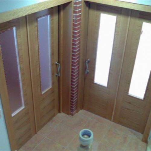PI23 PUERTAS CORREDERAS DOBLES CEREZO VETA H CON 1 VIDRIO