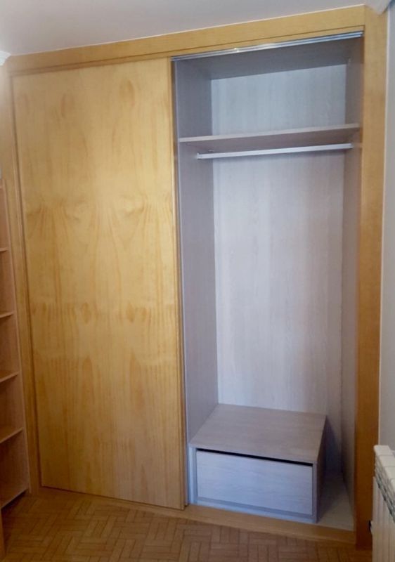 IA85 INTERIOR MELAMINADO OREGON SIENA CON ZAPATERO Y R. LARGA