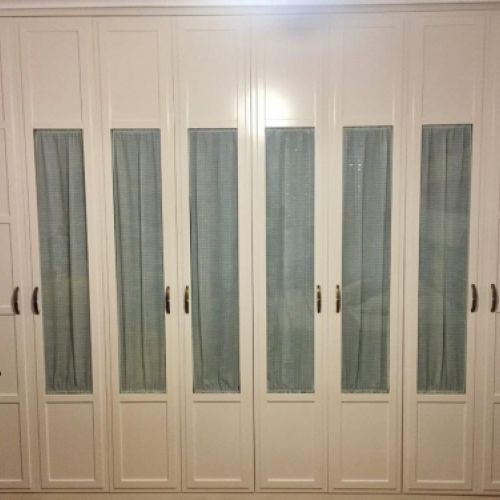 FA86 FRENTE ABATIBLE CUADROS COMBINANDO PUERTAS CIEGAS CON PUERTAS CON CRISTAL PARA CORTINA