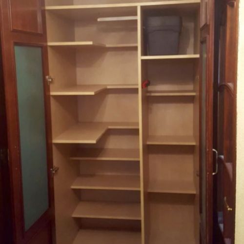 IA89 INTERIOR MELAMINADO HAYA EXTRA FONDO Y BALDAS CON FORMA