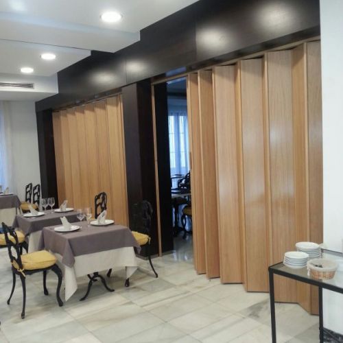 PI38 PUERTA PLEGABLE MADERA ROBLE
