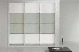 FC55 FRENTE CORREDERO ECO LACADO BLANCO Y CRISTAL ACIDO. PERFILES ALUMINIO Y REMATES LACADO BLANCO