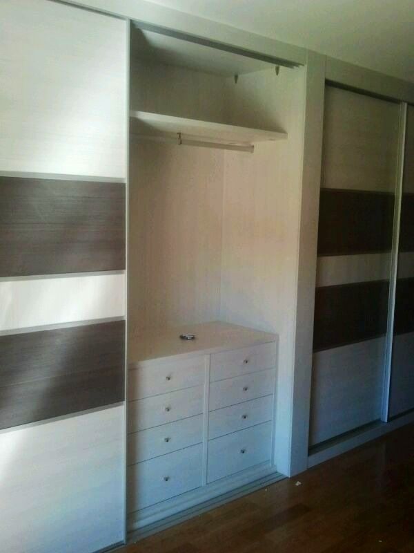 IA109 INTERIOR EN OREGON SIENA, CAJONERA DOBLE