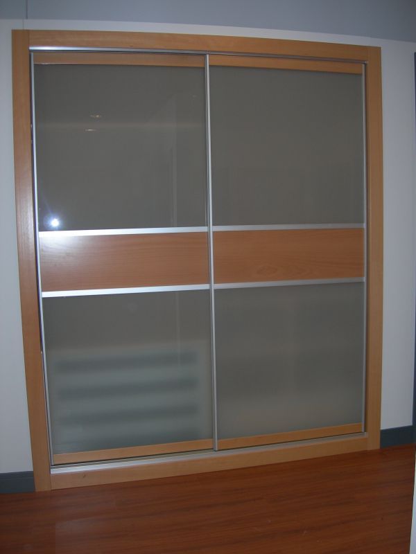 FC190 FRENTE CORREDERO ECO HAYA VAP Y CRISTAL ACIDO. PERFILES ALUMINIO Y REMATES HAYA VAP