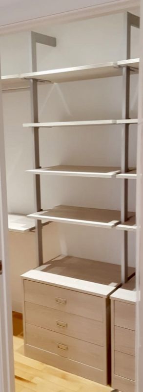 VE10 VESTIDOR REALIZADO CON EL SISTEMA MODULAR UNIX
