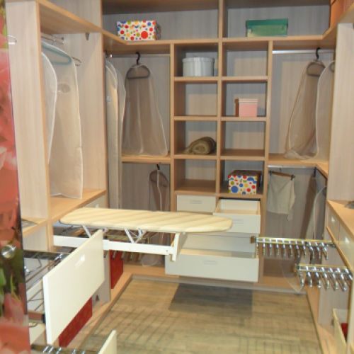 VE56 ACCESORIOS PARA INTERIOR DE AMRMARIO ZAPATEROS, TABLA DE PLANCHA, PANTALONEROS Y CAJONES LACADOS BLANCOS