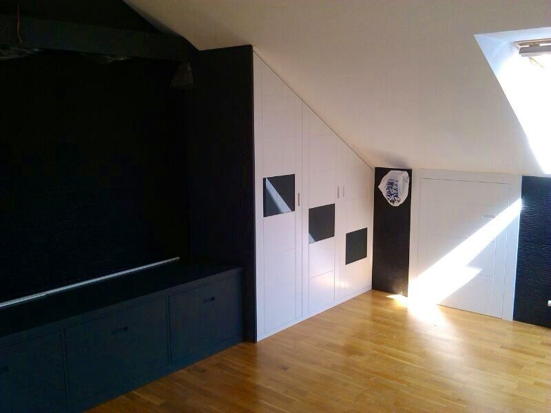 AB3 FRENTE LACADO LINEAS CON CRISTAL LACADO NEGRO Y FRENTE LINEAS CON UÑERO