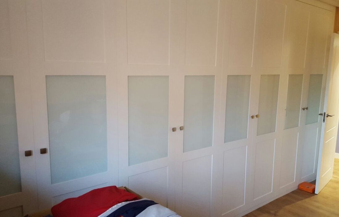 FA91 FRENTE CUADROS  LACADO BLANCO Y CRISTAL LACADO BLANCO