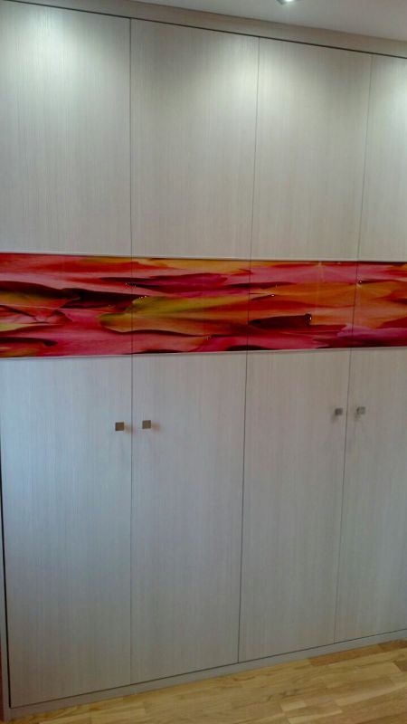 FA158 FRENTE MELAMINA OREGON SIENA Y FOTO ENTRE CRISTALES