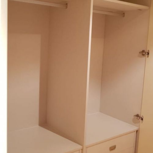 IA17 INTERIOR MELAMINADO SIMETRICO OREGON SIENA GAVETA CON 2 CAJONES Y BARRA