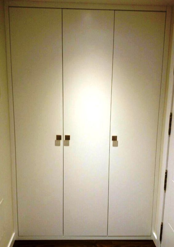 FA23 FRENTE LACADO BLANCO LISO 3 HOJAS