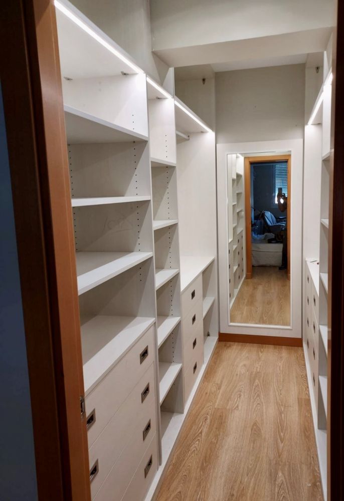 IA60 INTERIOR DE VESTIDOR MELAMINADO BLANCO, CAJONERAS CERRADAS