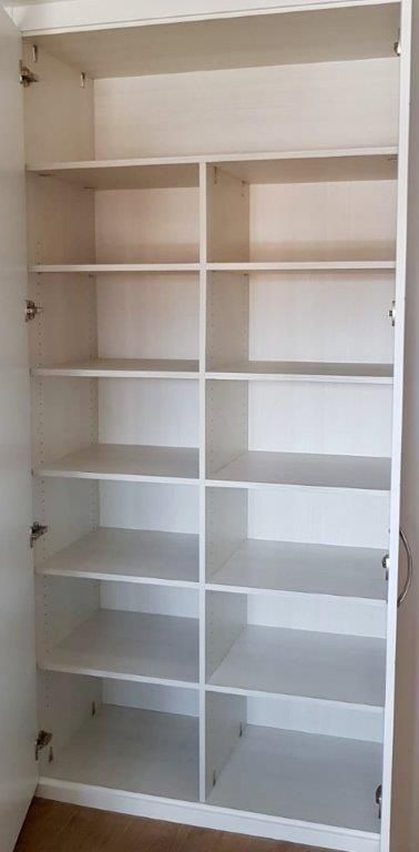 IA30 INTERIOR MELAMINADO OREGON SIENA BALDAS REGULABLES EN ALTURA