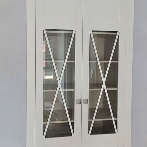 FA114 FRENTE ABATIBLE LACADO CUADROS, CUADRO CENTRAL ASPAS Y CRISTAL TRANSPARENTE