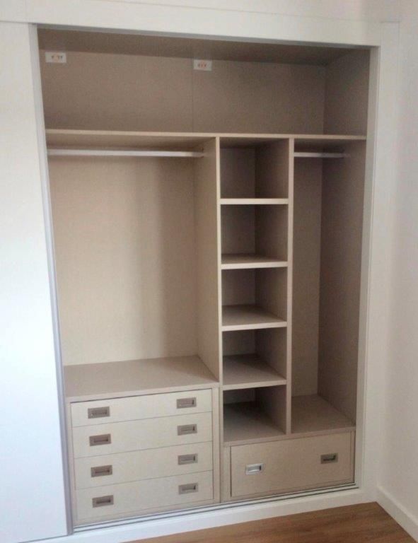 IA217 INTERIOR TEXTIL CORAL CAJONERA, ZAPATERO, BALDAS Y BARRA