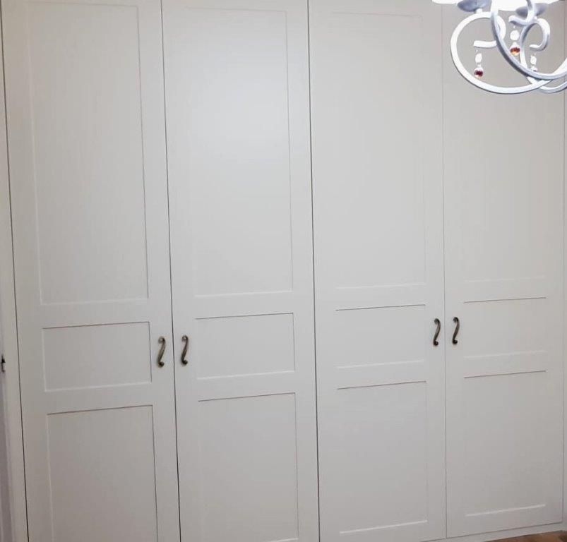 FA69 FRENTE ABATIBLE LACADO BLANCO CUADROS DESIGUALES