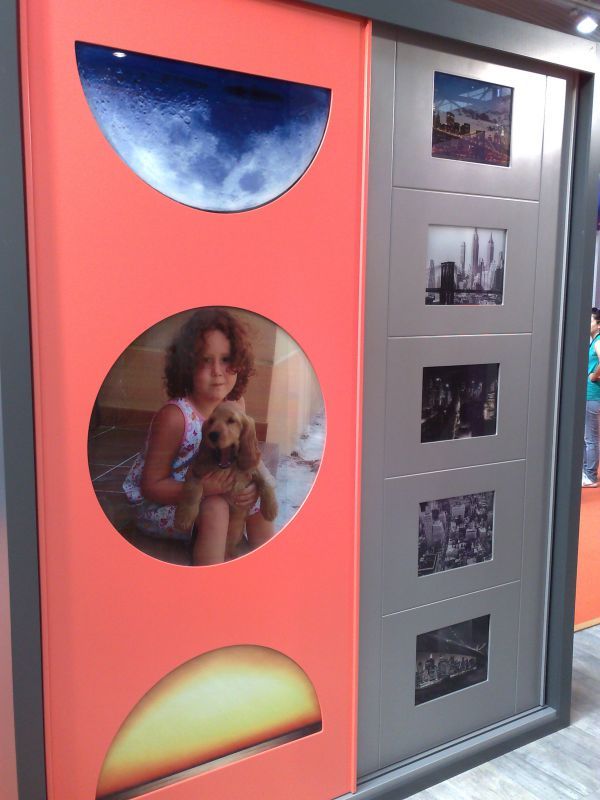 FC205 FRENTES CORREDEROS LACADOS EN DISTINTOS RAL CON FORMAS Y FOTOS PERSONALIZADAS