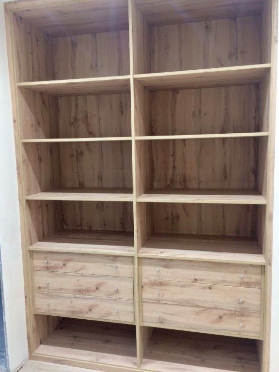 IA1 INTERIOR ARMARIO ROBLE HERCULES CAJONES Y BALDAS