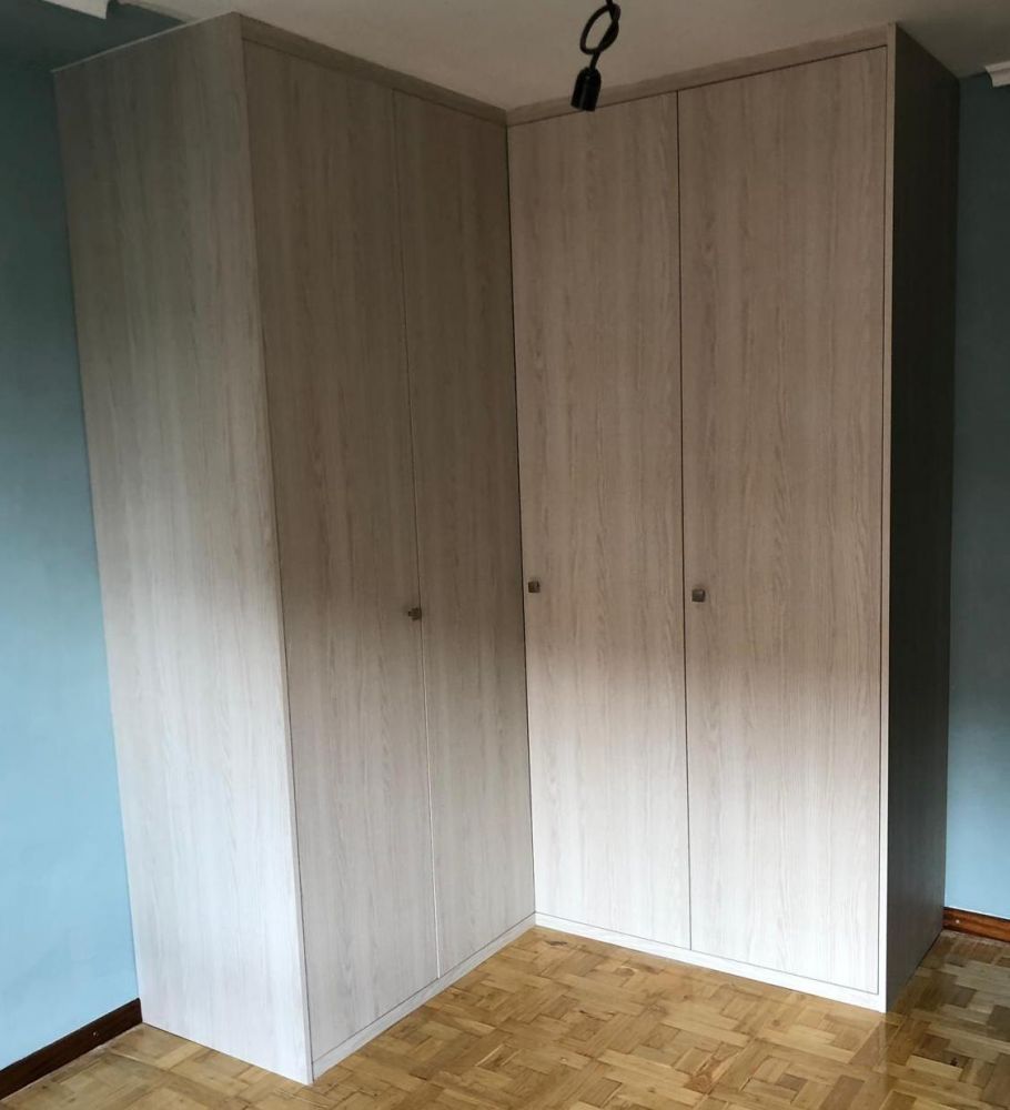 FA153 FRENTE PLEGADO EN ESQUINA SEGARE LISO CON COSTADOS VISTOS