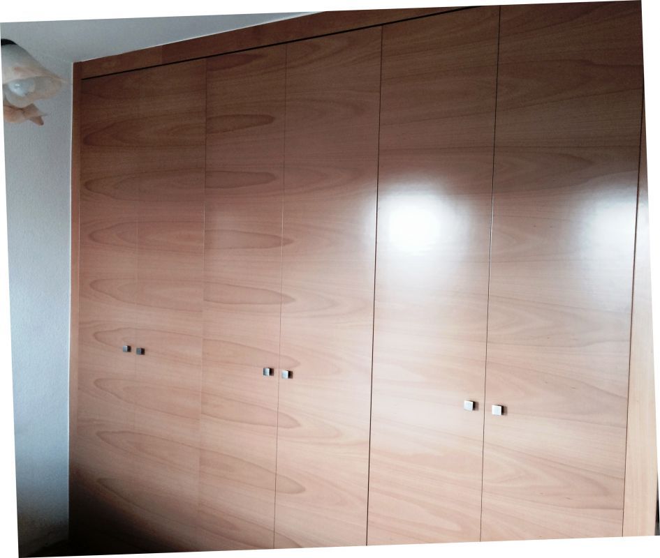 FA132 FRENTE CEREZO LISO VETA HORIZONTAL