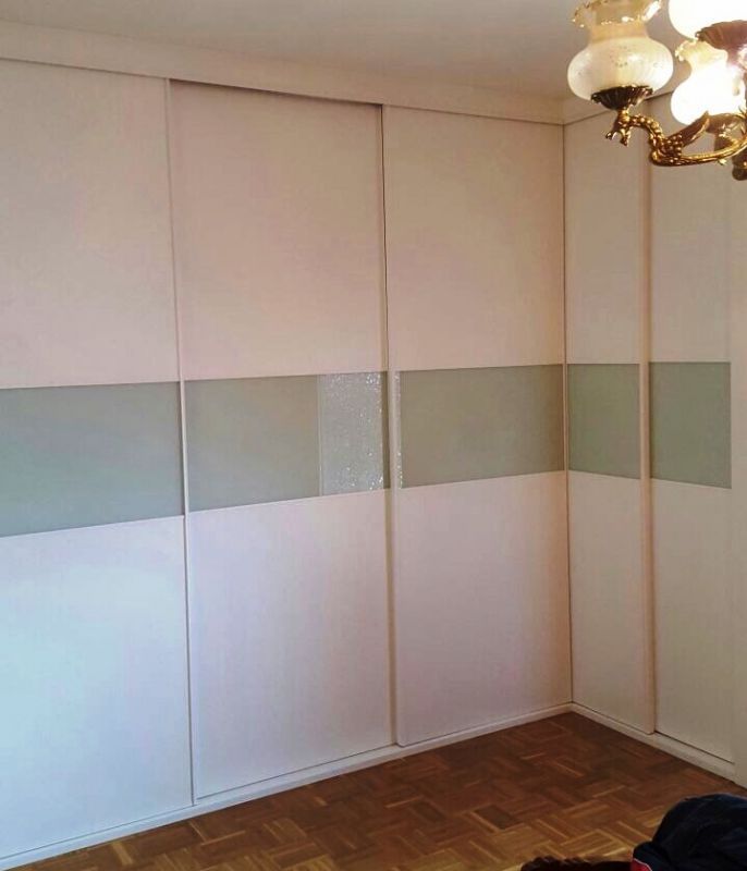 FC45 FRENTE CORREDERO ECO LACADO Y CRISTAL LACADO BLANCO EN \"L\"